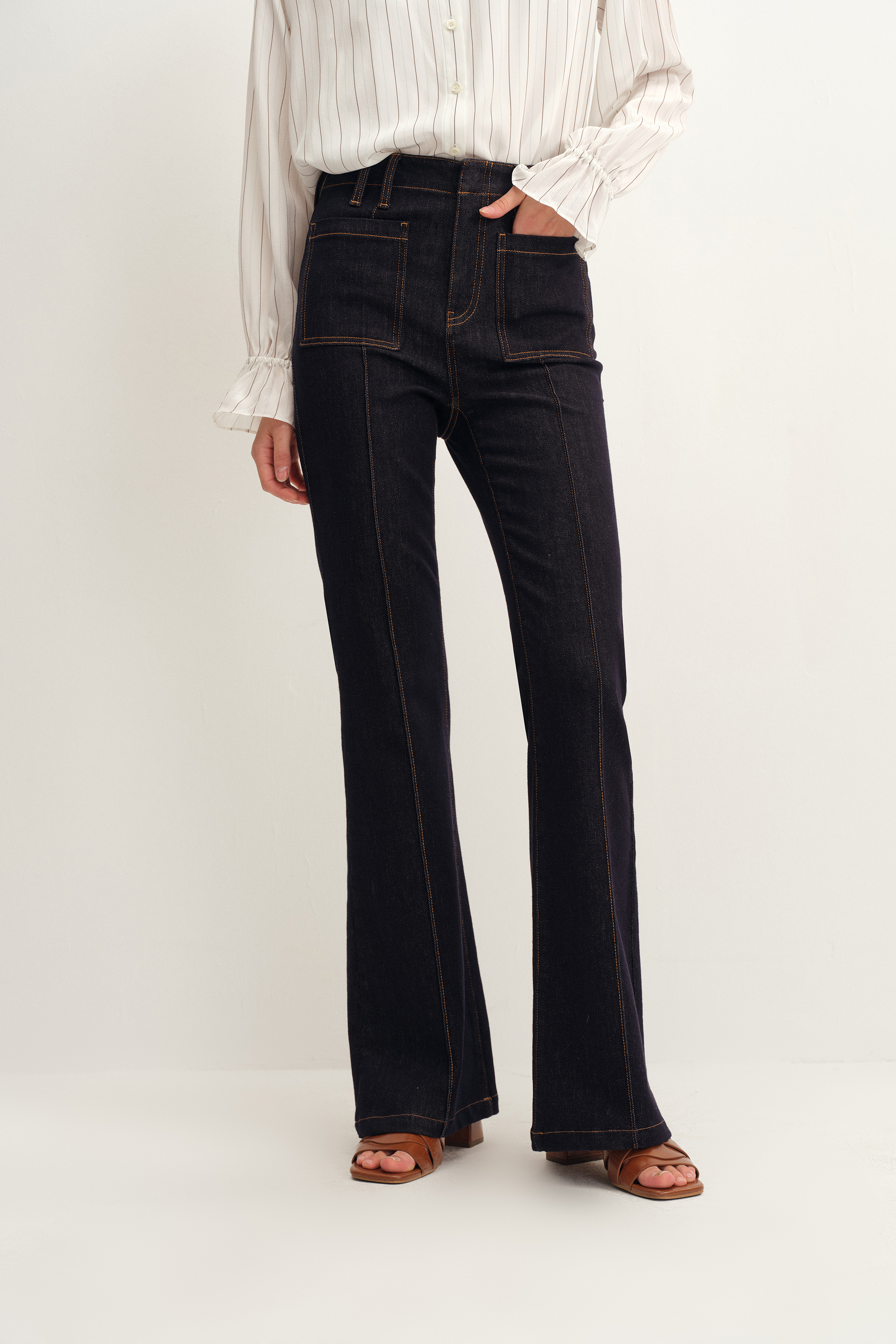 Hutton Bootcut Jeans